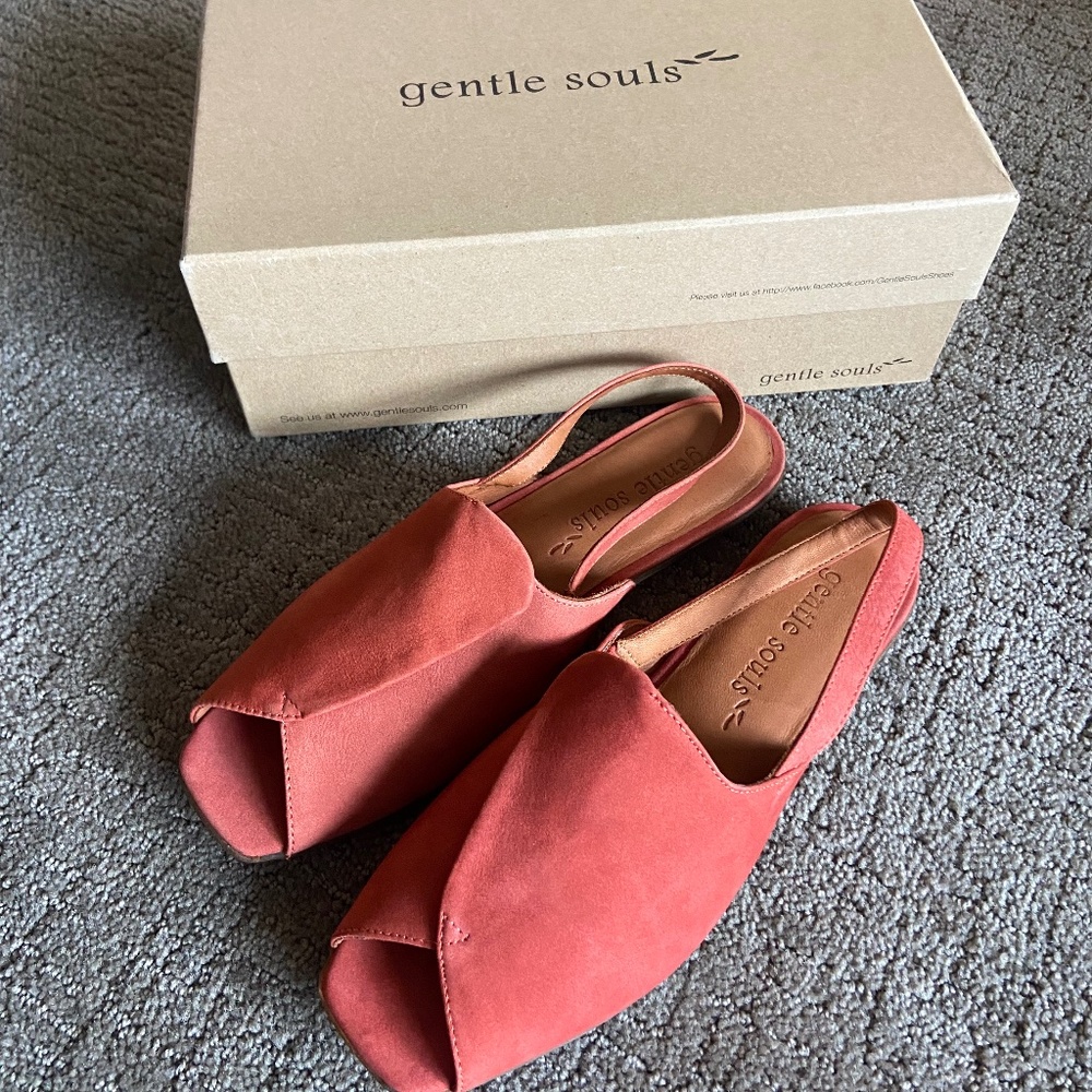 Gentle Souls Sling Back Coral Sandal
